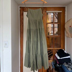 Petal and Pup Tiered Midi Dress